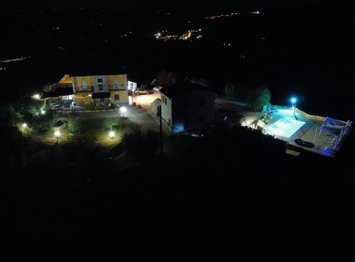 Agriturismo La Terrazza Valfabbrica Dış mekan fotoğraf