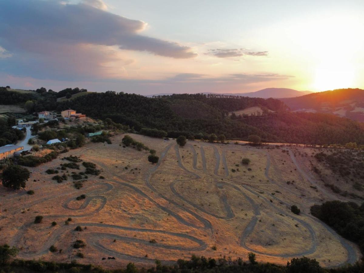 Agriturismo La Terrazza Valfabbrica Dış mekan fotoğraf