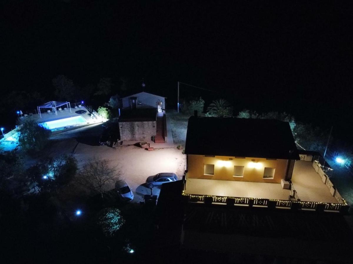 Agriturismo La Terrazza Valfabbrica Dış mekan fotoğraf